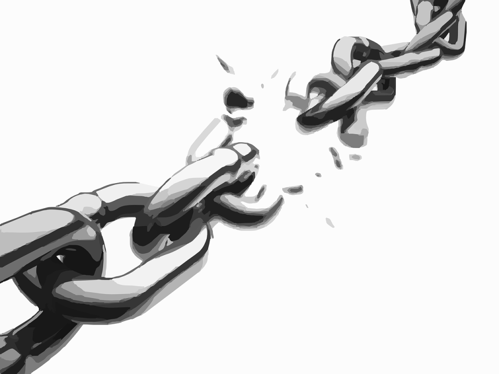 broken chain symbolizing trust